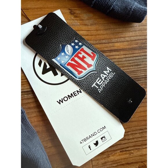 New England Patriots NFL Women's Cropped T-Shirt By 47 Brand Medium New with Tag - Picture 2 of 2